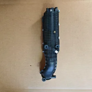 Mercedes-Benz 276 intake manifold